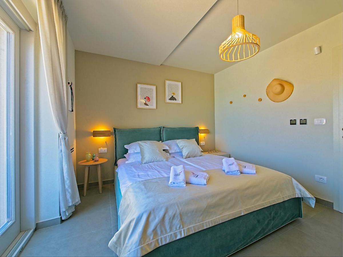 Villa Flamingo Kastelir Ngoại thất bức ảnh
