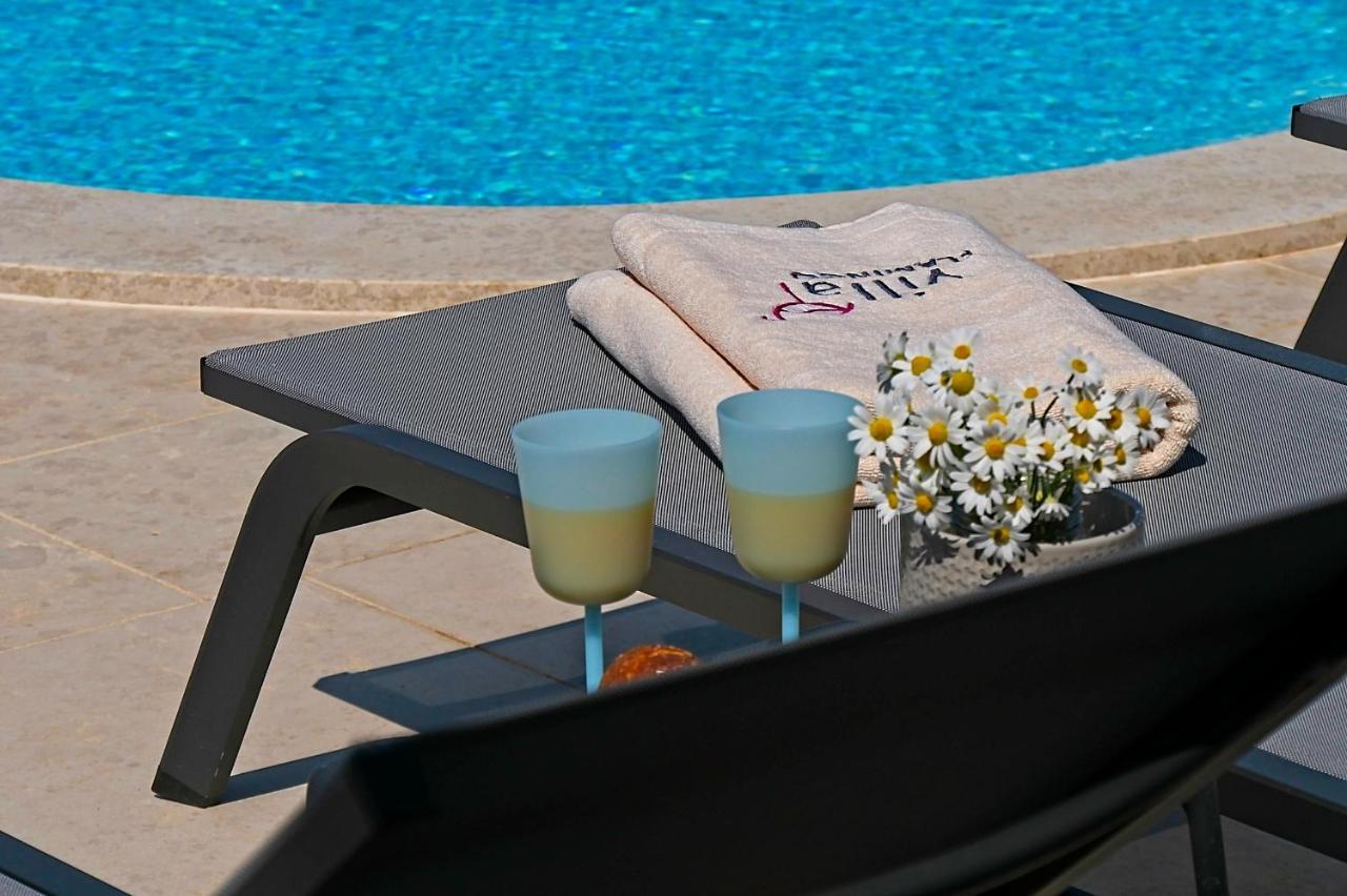 Villa Flamingo Kastelir Ngoại thất bức ảnh
