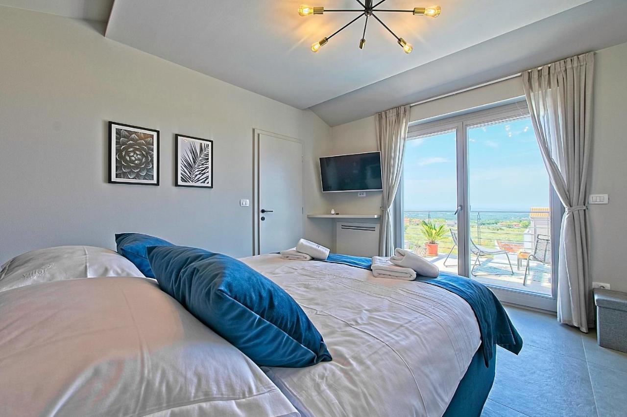 Villa Flamingo Kastelir Ngoại thất bức ảnh